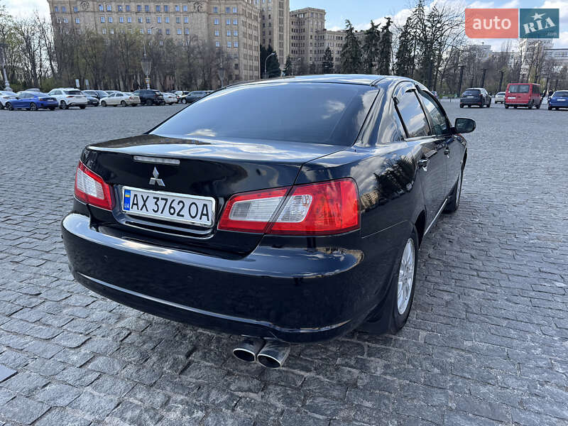Седан Mitsubishi Galant 2008 в Пересічне