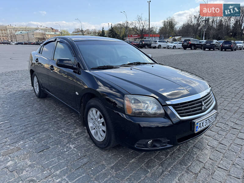 Седан Mitsubishi Galant 2008 в Пересічне