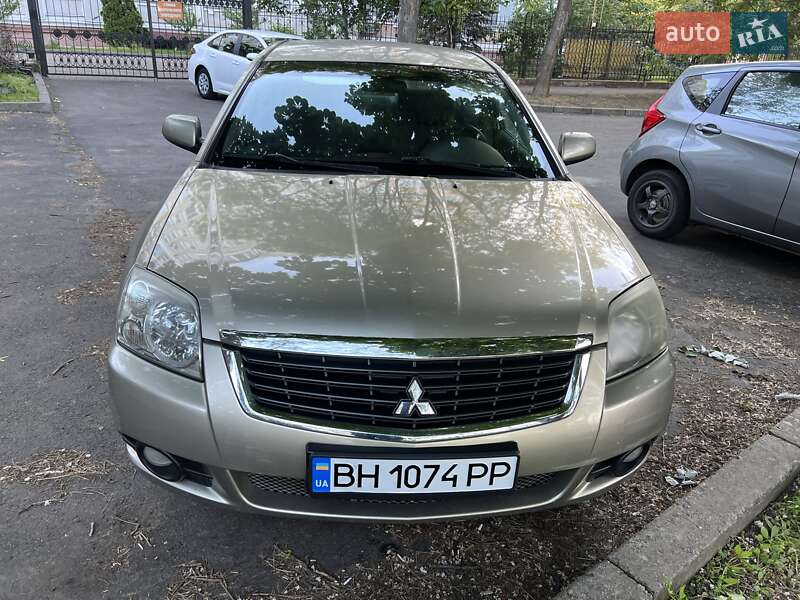 Седан Mitsubishi Galant 2008 в 