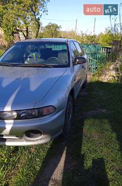 Лифтбек Mitsubishi Galant 1993 в Ильинцах