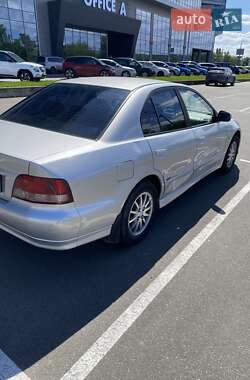 Седан Mitsubishi Galant 2002 в 
