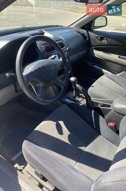 Седан Mitsubishi Galant 2002 в 