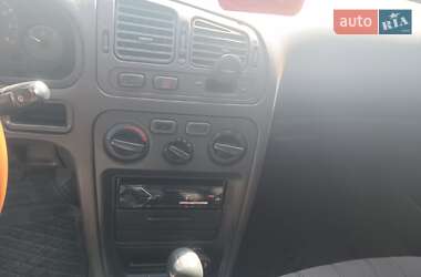Седан Mitsubishi Galant 1995 в 