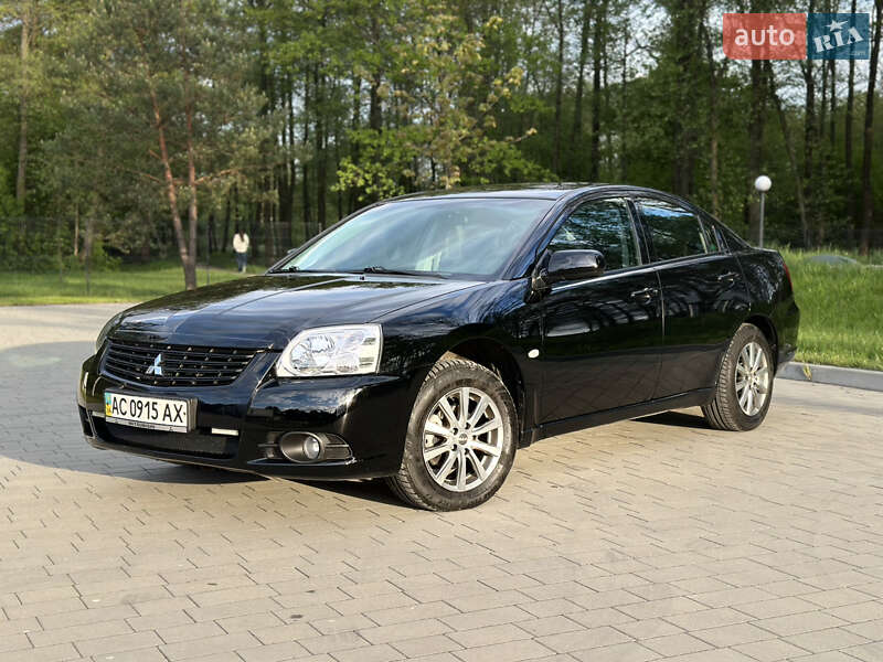 Mitsubishi Galant 2009