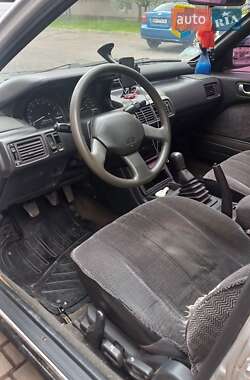 Седан Mitsubishi Galant 1988 в 