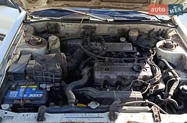 Седан Mitsubishi Galant 1993 в Киеве