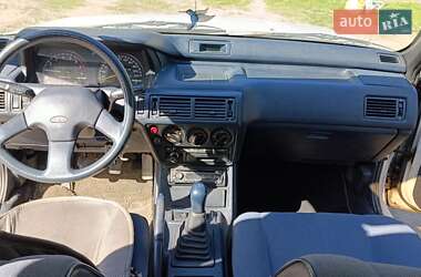 Седан Mitsubishi Galant 1993 в Киеве