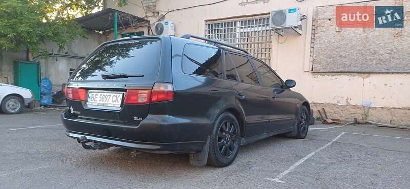 Універсал Mitsubishi Galant 1997 в Миколаєві