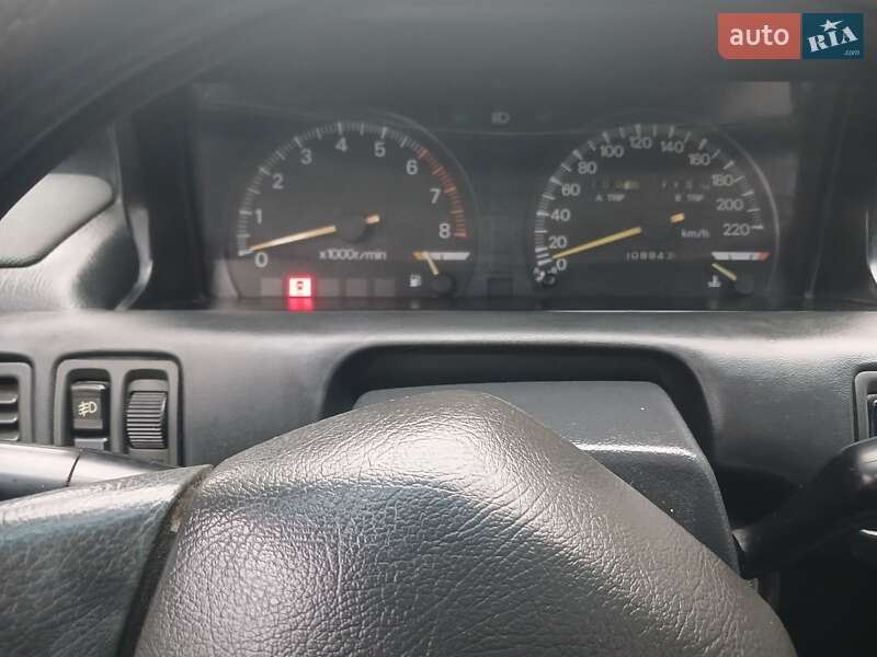 Седан Mitsubishi Galant 1991 в Гайсину