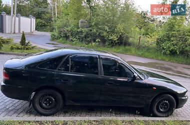 Лифтбек Mitsubishi Galant 1993 в 
