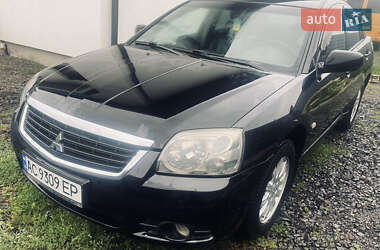 Седан Mitsubishi Galant 2008 в Луцке