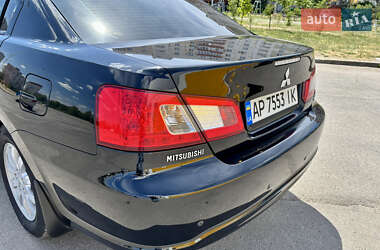 Седан Mitsubishi Galant 2009 в 