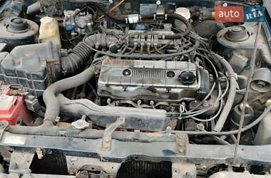 Седан Mitsubishi Galant 1992 в 