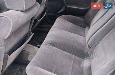 Седан Mitsubishi Galant 1992 в 