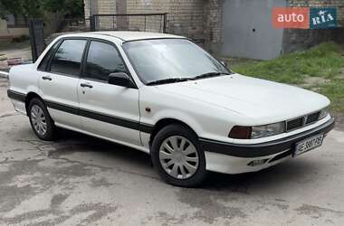 Седан Mitsubishi Galant 1988 в 