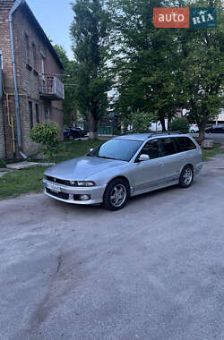 Універсал Mitsubishi Galant 2000 в Ірпені