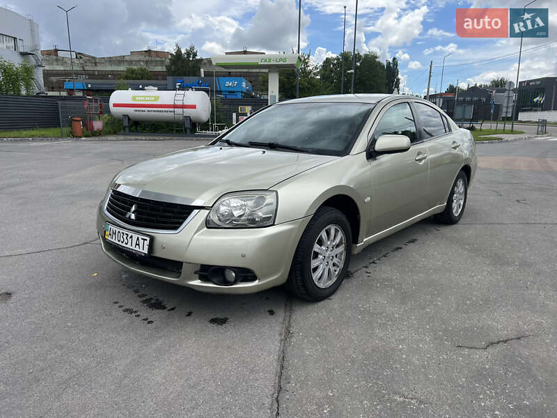 Седан Mitsubishi Galant 2008 в 