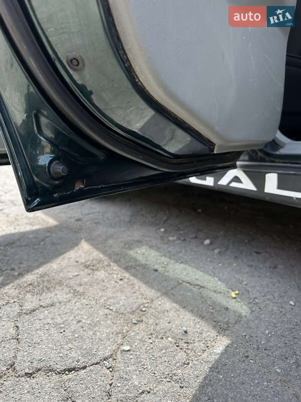 Седан Mitsubishi Galant 1998 в Кривом Роге