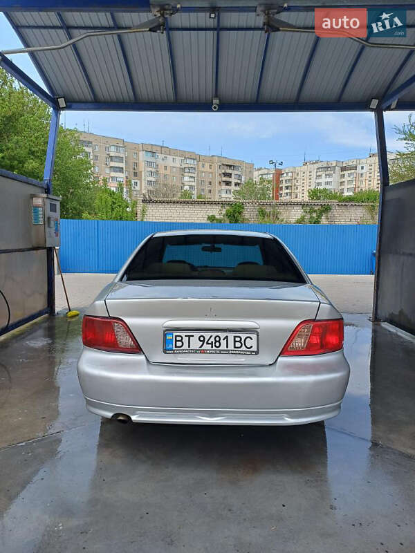Седан Mitsubishi Galant 2002 в Херсоне