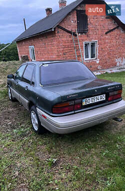 Седан Mitsubishi Galant 1988 в Чорткове