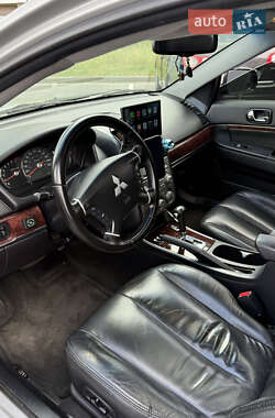 Седан Mitsubishi Galant 2009 в 