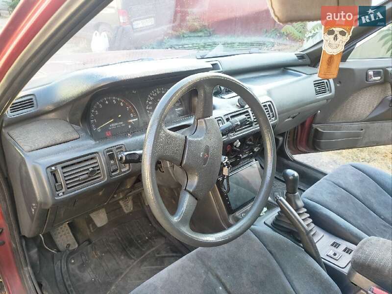 Седан Mitsubishi Galant 1988 в Одессе