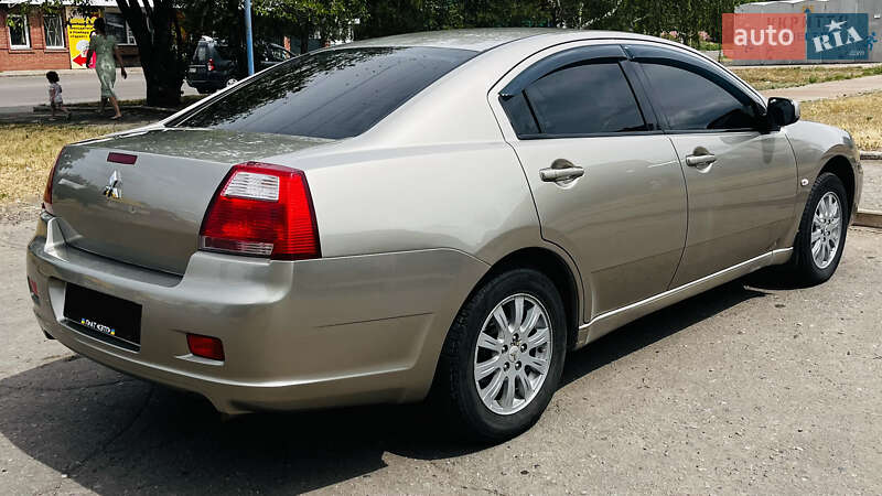 Седан Mitsubishi Galant 2006 в Краматорске