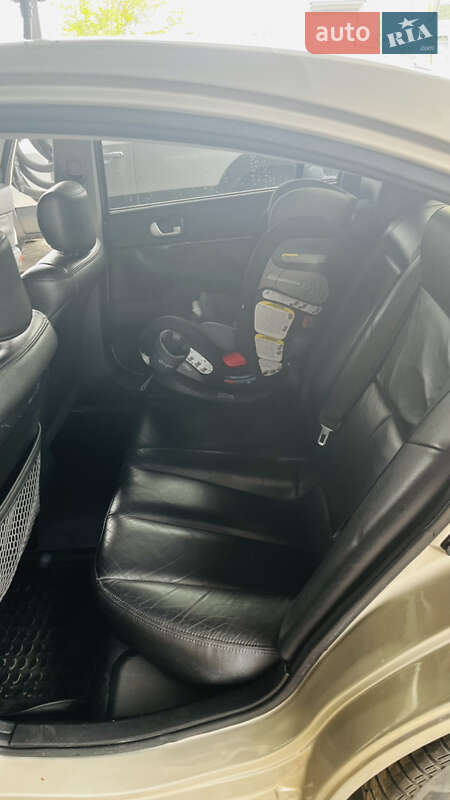 Седан Mitsubishi Galant 2006 в Краматорске