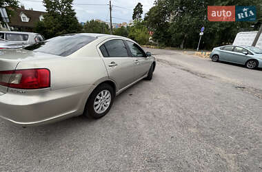Седан Mitsubishi Galant 2009 в 
