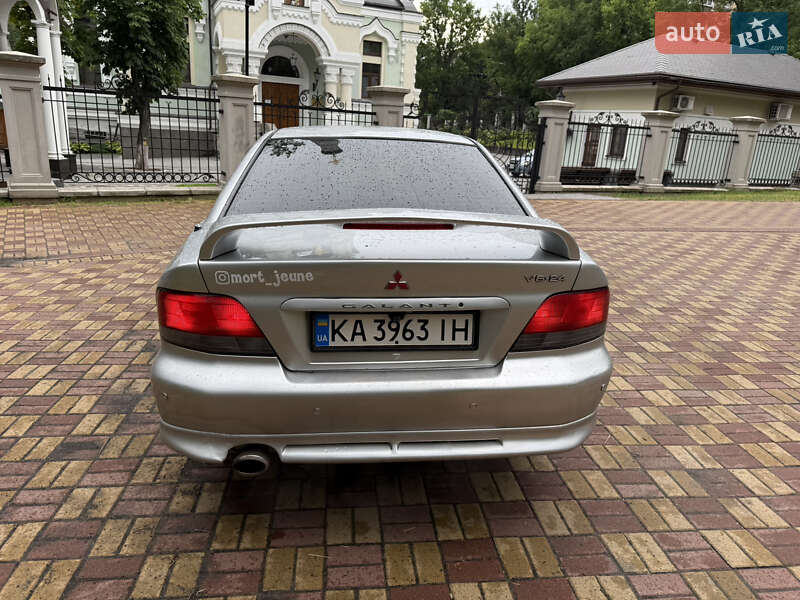 Седан Mitsubishi Galant 1998 в Киеве
