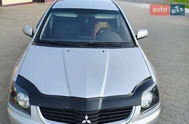 Седан Mitsubishi Galant 2009 в 