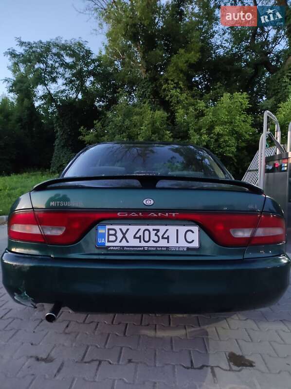 Седан Mitsubishi Galant 1996 в 