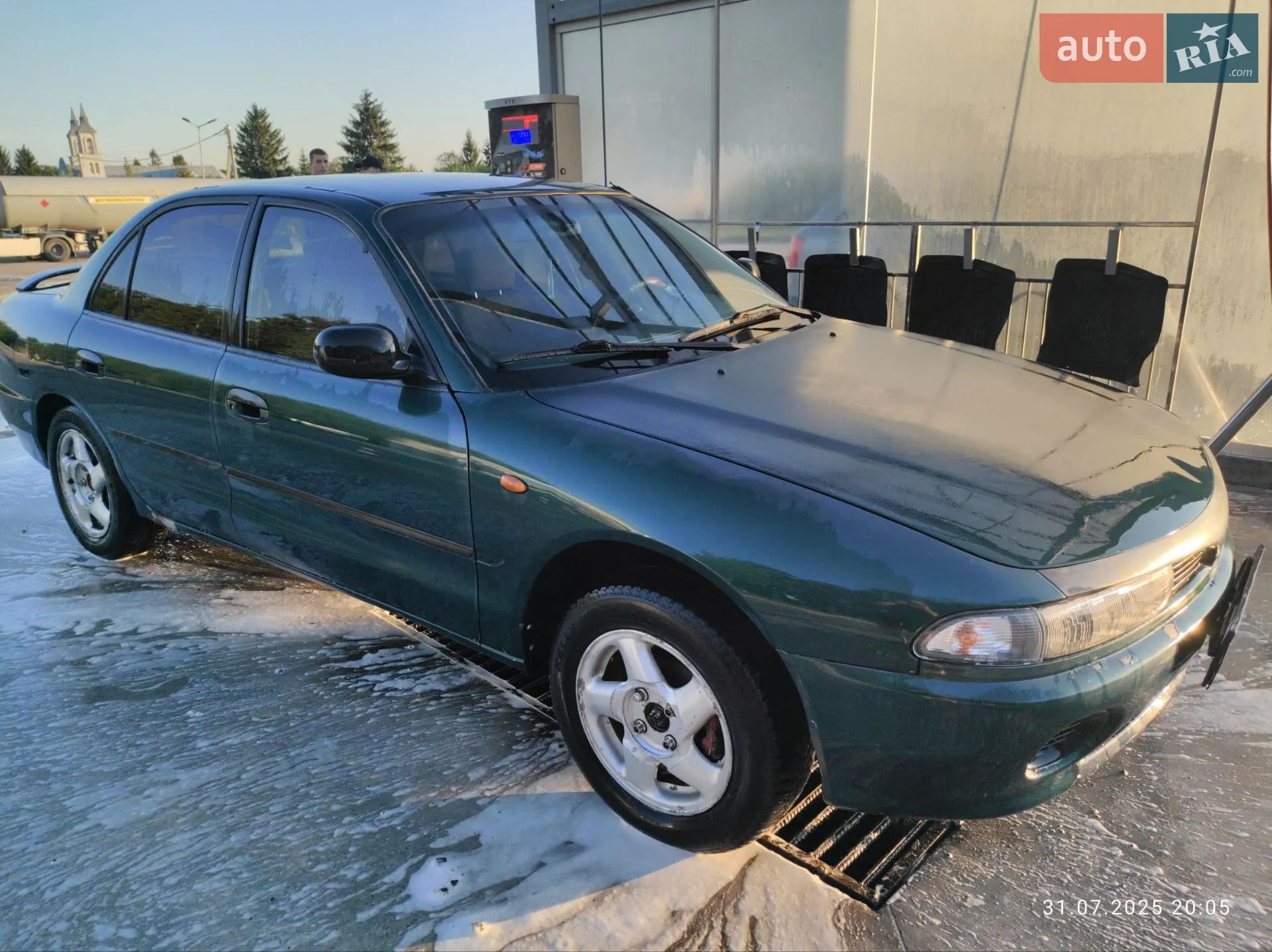 Mitsubishi Galant 1996 VIN JMBSNE52ATZ000784 фото оголошення 10 з 14