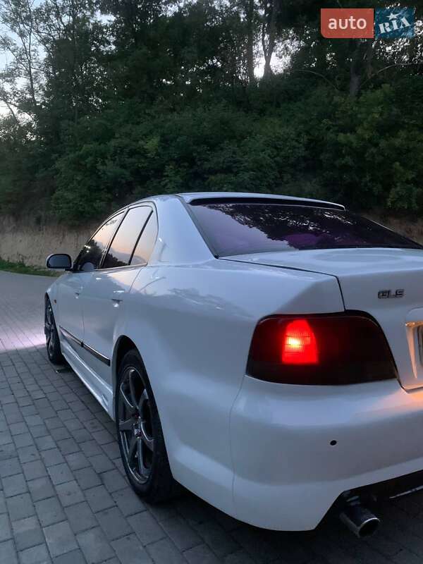 Седан Mitsubishi Galant 1997 в Тернополі