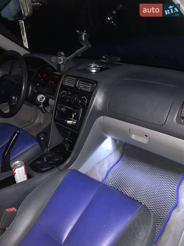 Седан Mitsubishi Galant 1997 в Тернополі