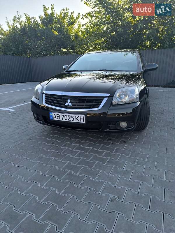 Седан Mitsubishi Galant 2008 в Виннице