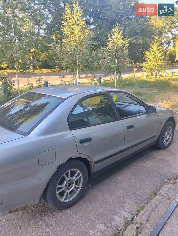 Седан Mitsubishi Galant 1998 в Балте