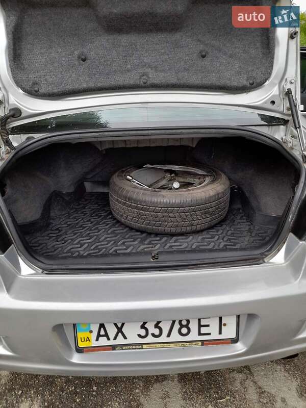 Седан Mitsubishi Galant 2007 в Харькове