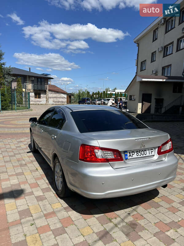 Седан Mitsubishi Galant 2008 в Ужгороде