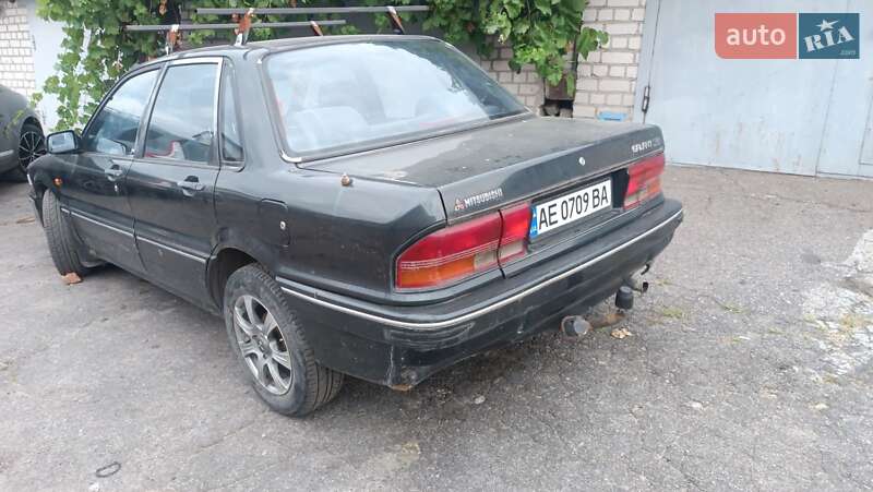 Седан Mitsubishi Galant 1991 в Днепре