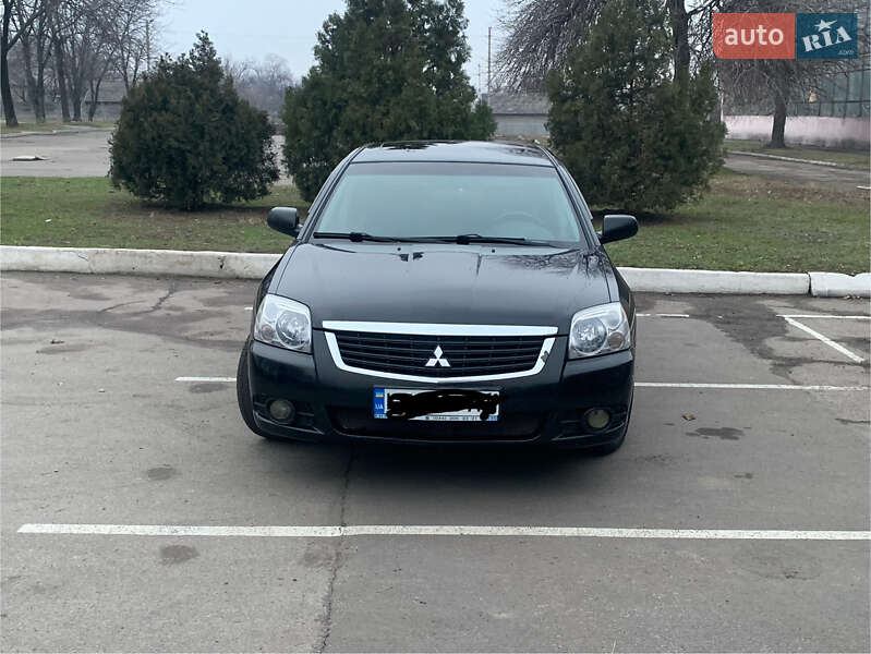 Mitsubishi Galant 2008
