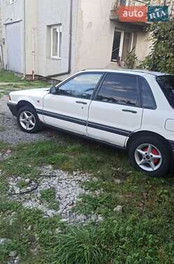 Седан Mitsubishi Galant 1989 в 