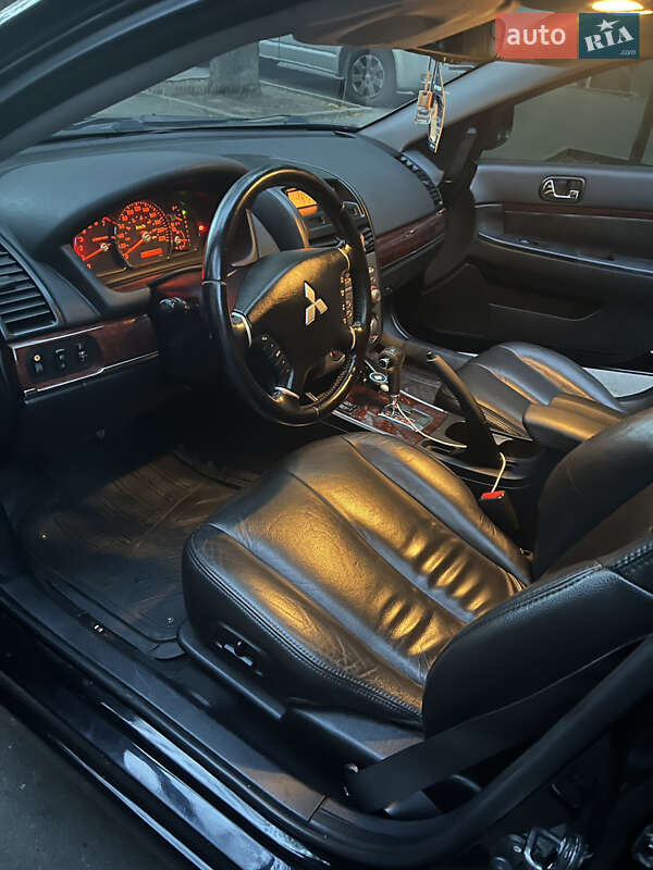 Седан Mitsubishi Galant 2008 в Одессе