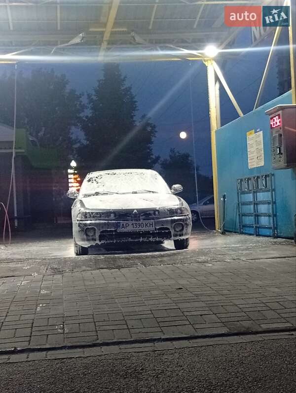 Седан Mitsubishi Galant 1993 в Запоріжжі