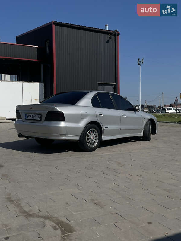 Седан Mitsubishi Galant 1999 в Тернополе