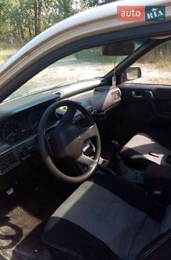 Седан Mitsubishi Galant 1989 в Довбиші