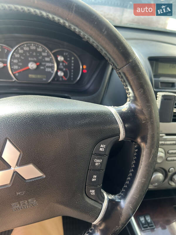 Седан Mitsubishi Galant 2008 в Днепре