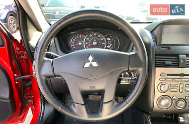 Седан Mitsubishi Galant 2012 в 