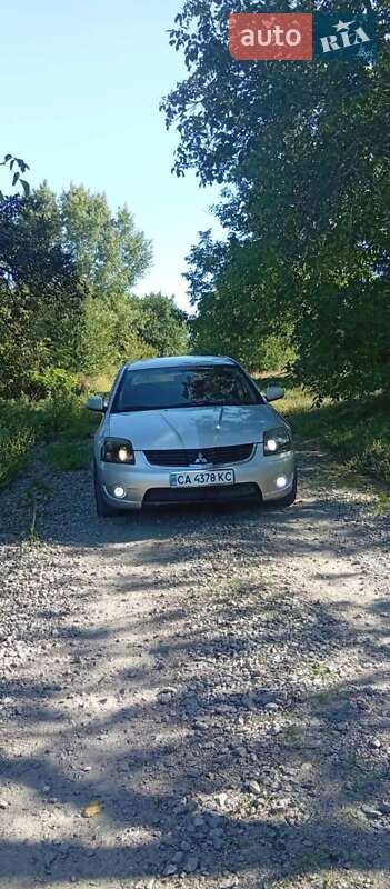 Седан Mitsubishi Galant 2007 в Ольшане