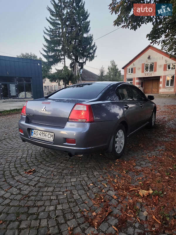 Седан Mitsubishi Galant 2008 в Тячеве